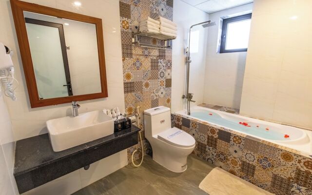 Jade Scene Hotel