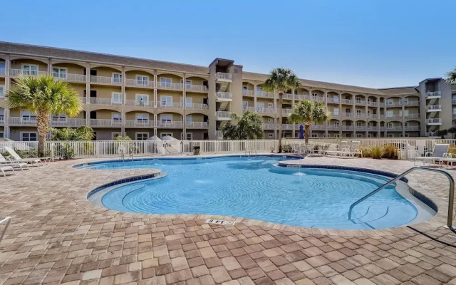 Stunning 3BR Condo w/ Wraparound Porch Ocean Park