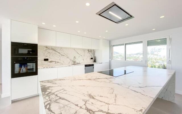 Heated Rooftop Pool Penthouse Views Magna Marbella