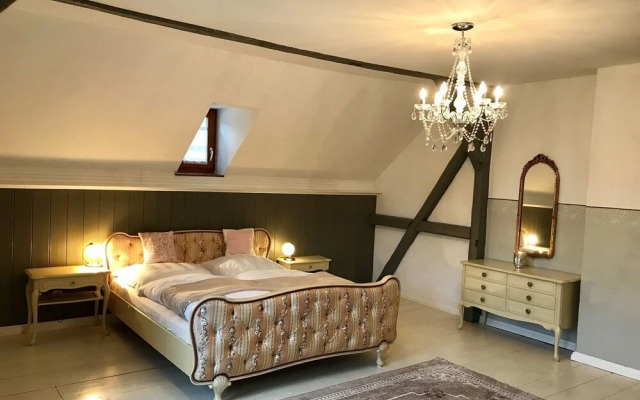 Cozy Holiday Home in Gürth With Private Garden