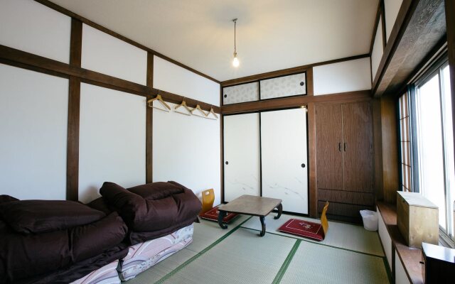 Tabi Shiro Guesthouse