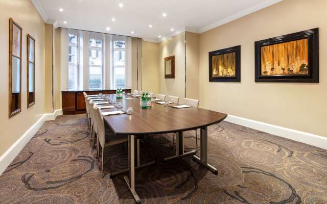 Radisson Blu Hotel, London Tottenham Court Road (formely Kenilworth)
