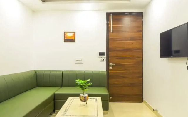 Relaxing 1 Bhk Service Apartment With Balcony Gym