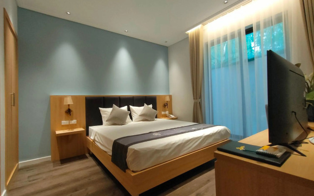 Hong Gia Tue Lake View