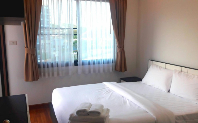 OYO 338 V-Twin Donjan Service Apartment — 3-star hotel in Chiang Mai