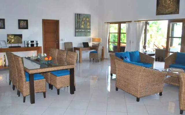 Villa Cerah Beachfront Holiday House