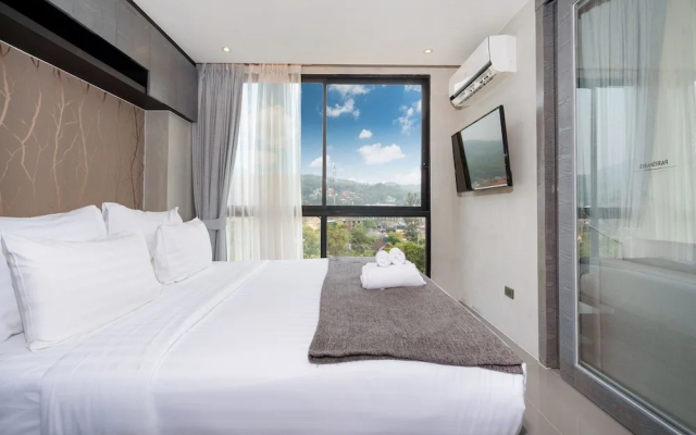 Premier Hill View Suite P708 at Citygate