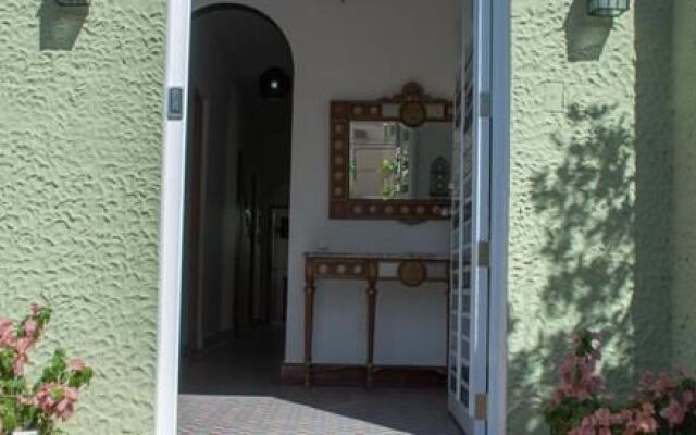 Casa Isabel Bed & Breakfast