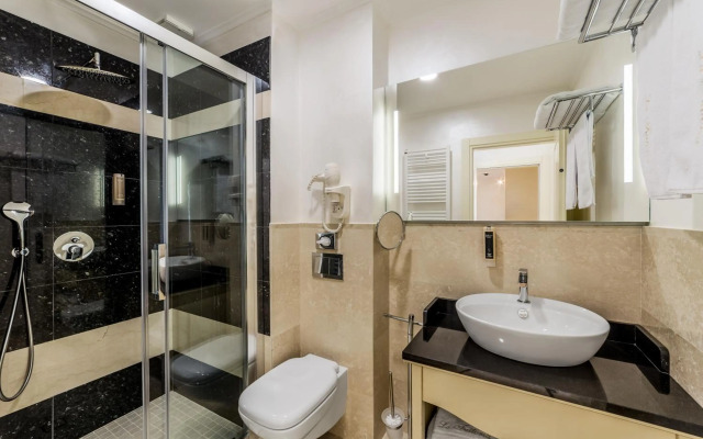 Old Town Boutique Hotel