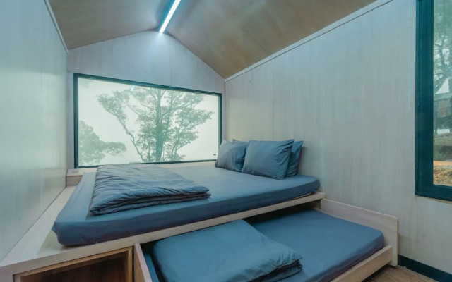 Bobocabin Coban Rondo Malang