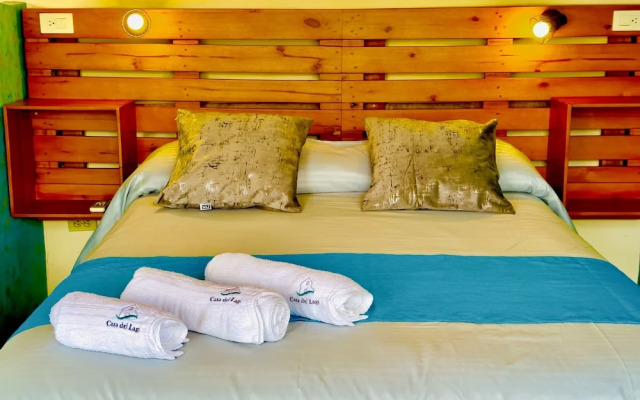 Casa del Lago Lodging House