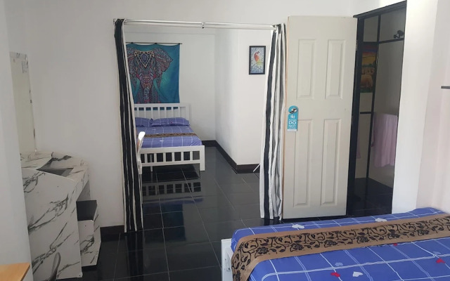 Sam's Place