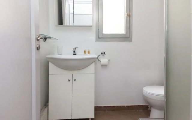 Brand new 1 Bd Apt in Kolonaki
