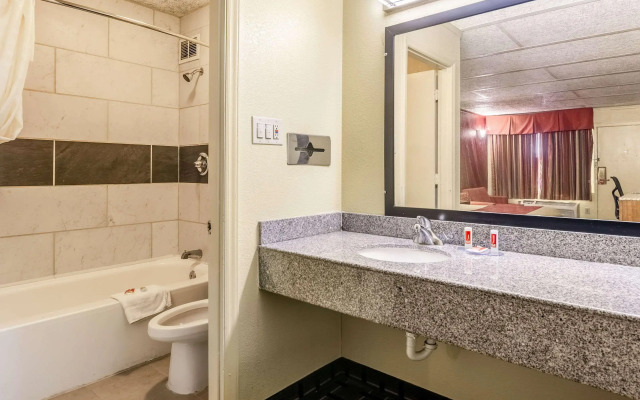 Econo Lodge Charlotte Airport Area