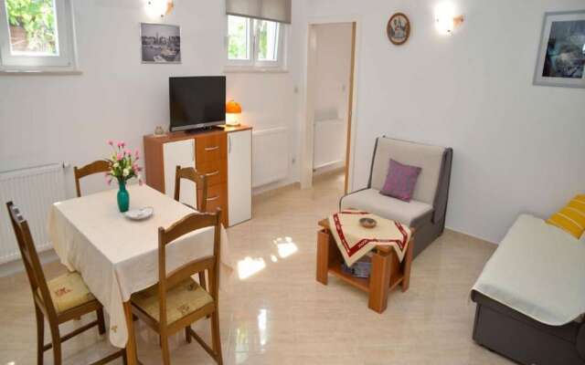 Apartments Divna