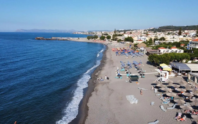 Stamatakis Boutique Studios