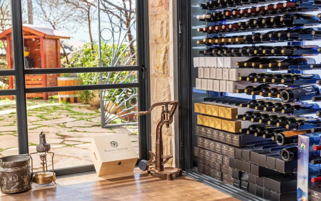 Grand Vista Boutique Hotel And Spa