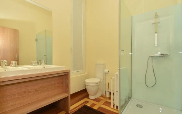 GR Suites
