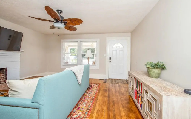 The Broadfoot Bungalow