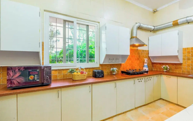 Alaya Stays 3 BHK with Pvt Pool-Daffodil
