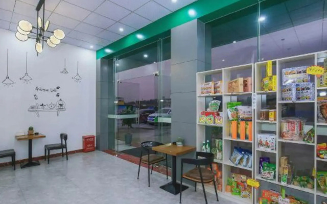 Guilin Fanke Preferential Hotel (Liangjiang Airport Branch)