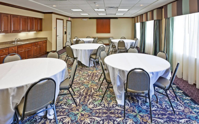 Staybridge Suites Indianapolis-Carmel by IHG