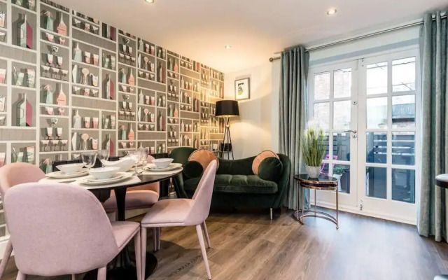 Host Apartments The Pilgrim Coach House
