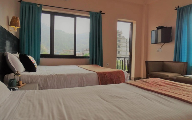 Hotel Karuna