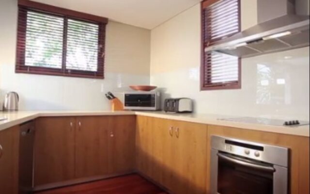 6/21-25 Fletcher Street - A Seventh Heaven