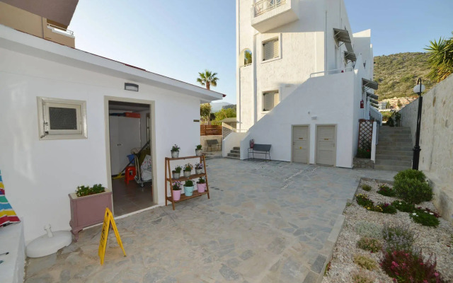 Villa Stella Apartments By Estia