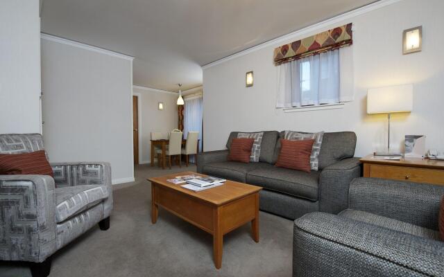 The Knight Residence Apartments by Mansley