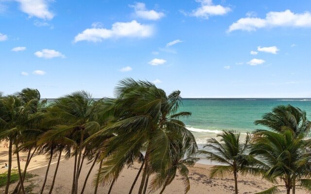 Puerto Rico Condado Beachfront w Pool Rental Otium Rentals
