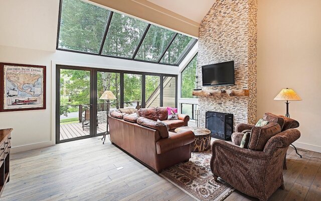 Deer Valley Retreat by Casago