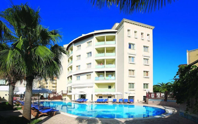 Motto Premium Hotel & Spa