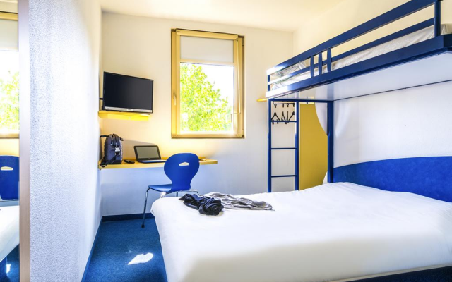 ibis budget Nimes Caissargues