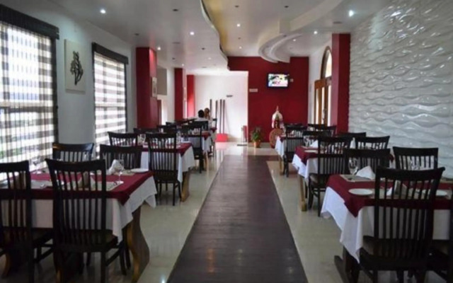 Hotel Rajdhani Regency