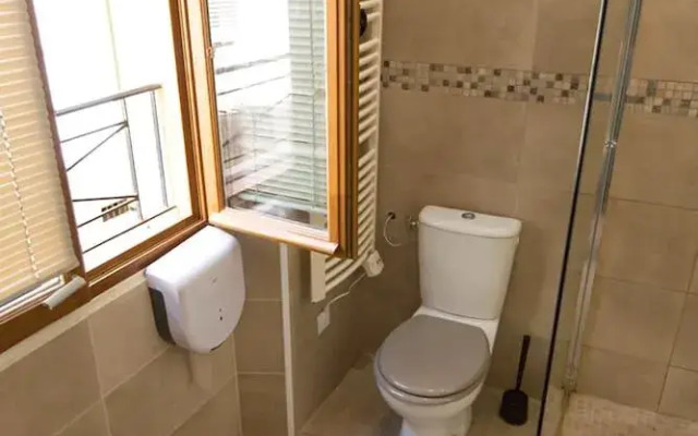 Backpackers House