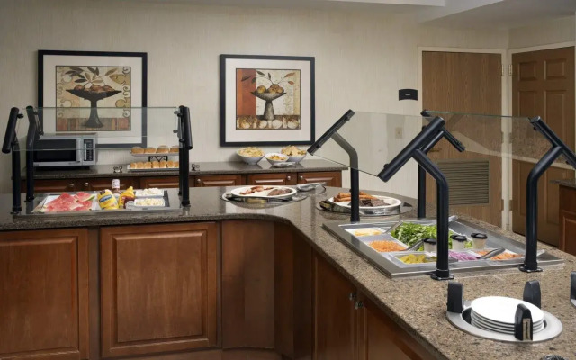 Staybridge Suites North Brunswick by IHG