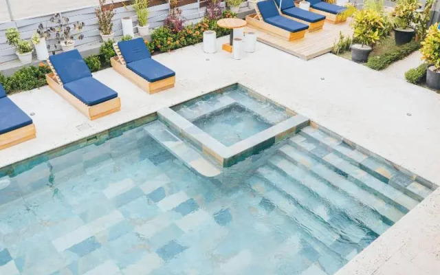 Paradise Bay Hotel Boutique