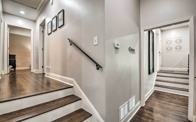 Atlanta Retreat w/ Deck in Greenbriar Area!