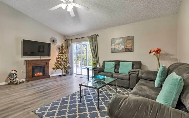 Kissimmee Retreat: Fenced-in Yard w/ Pool!