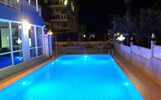 Livia Hotel