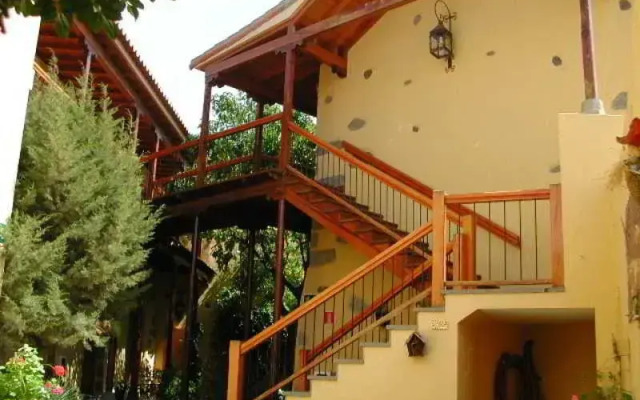 Rural Casa de los Camellos Hotel