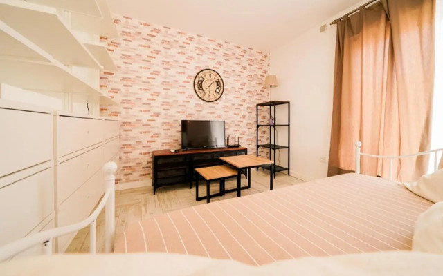 Apartamento con terreno privado - a 800m de Playa Poniente