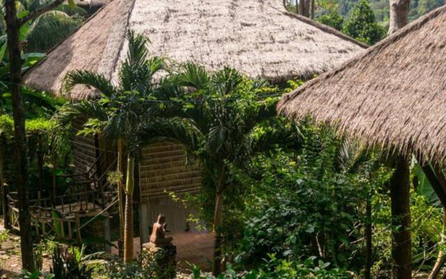 Le Bout du Monde Khmer Lodge