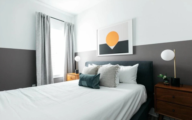 Beautiful 8beds/4ba Home in Nashville