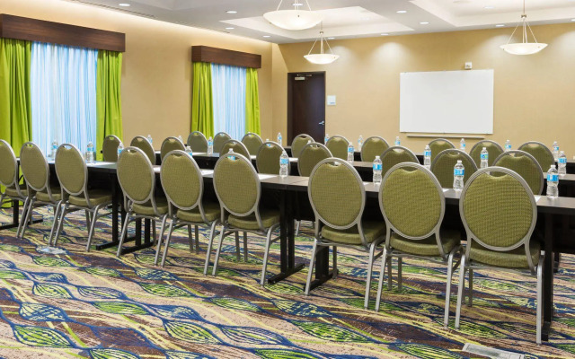 Holiday Inn Express & Suites Midland South I-20 by IHG