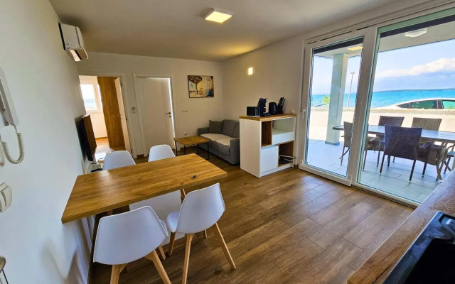 Apartmani Adria