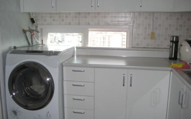 Amuse Guest House - Hostel