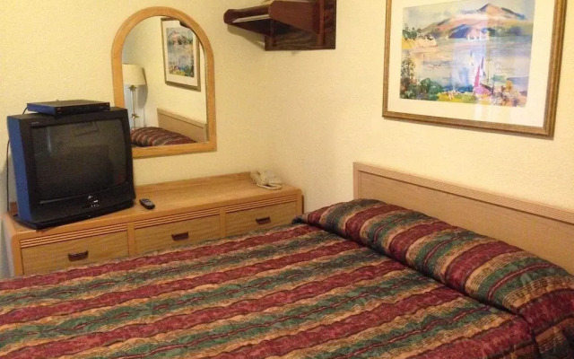 Discovery Inn